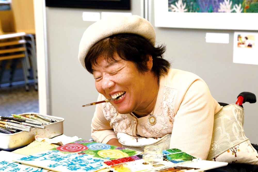 絵画展 「口と足で表現する世界の芸術家たち」 10/4～6 大阪市に